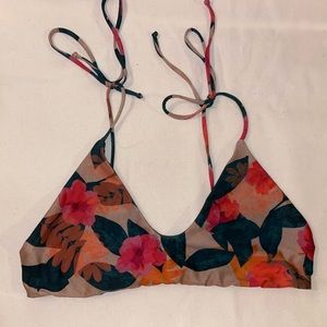 Stone Fox Swim Floral Top